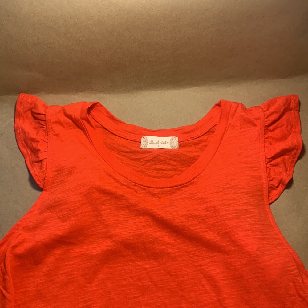 Altar’d State Ruffle Racerback Tank size L - Picture 3 of 3